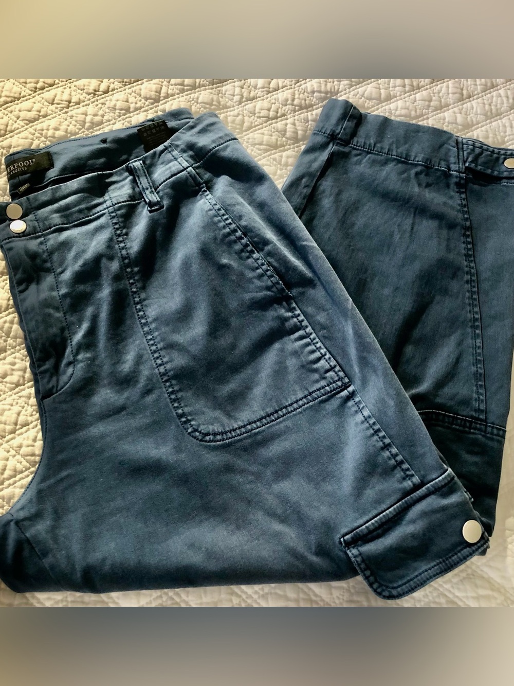Liverpool Women’s Washed Navy Utility Crop Pant